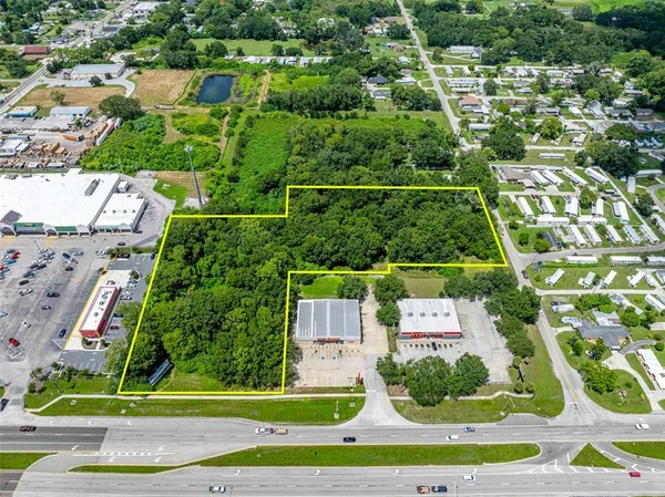 an aerial view of multiple house