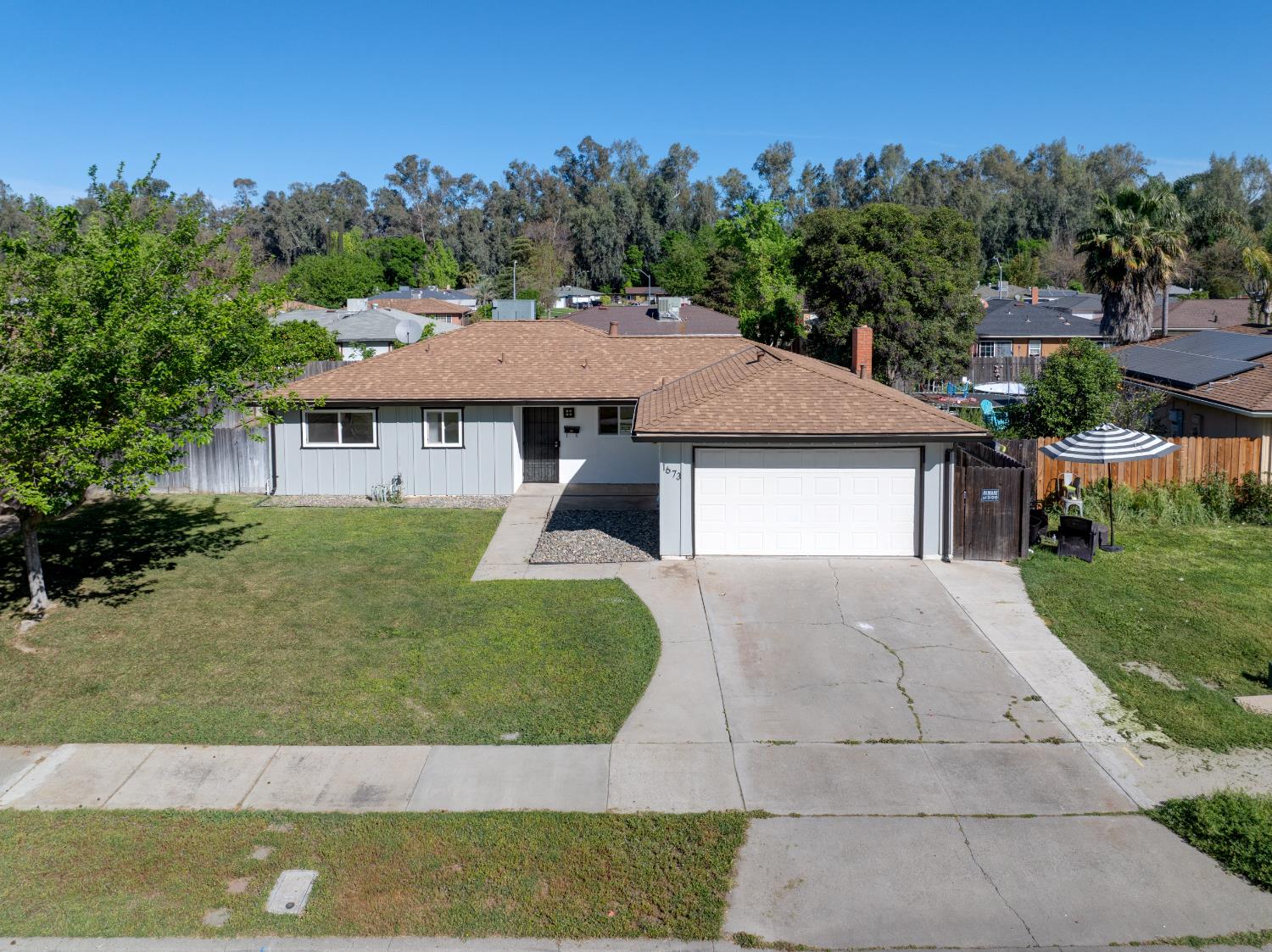 1673 Sacramento Drive Merced, CA 95348 - Photo 28 of 35 a aerial view of a house