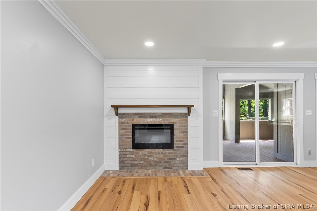 2037 Ridgewood Lane Madison, IN 47250 - Photo 6 of 27