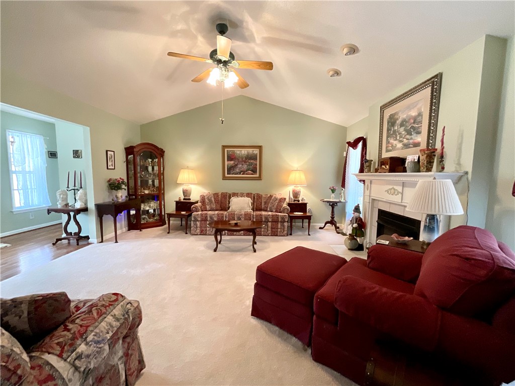 1109 Meadow Road Townville, SC 29689 - Photo 4 of 44 Gallery Image 4