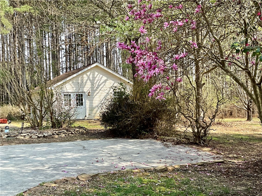 1109 Meadow Road Townville, SC 29689 - Photo 44 of 44 Gallery Image 44