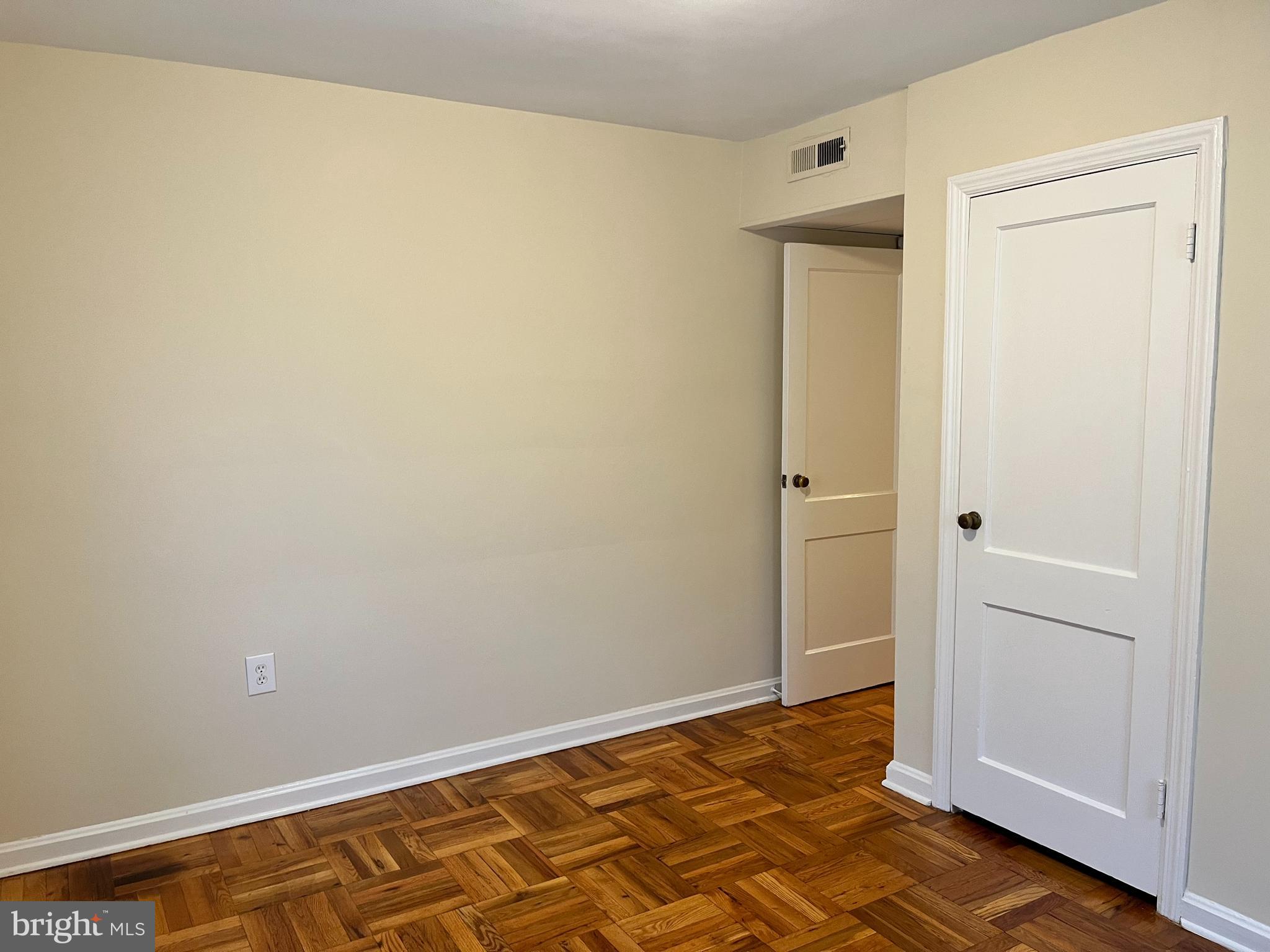 6510 Potomac Avenue, Unit C2 Alexandria, VA 22307 - Photo 11 of 15 a view of an empty room