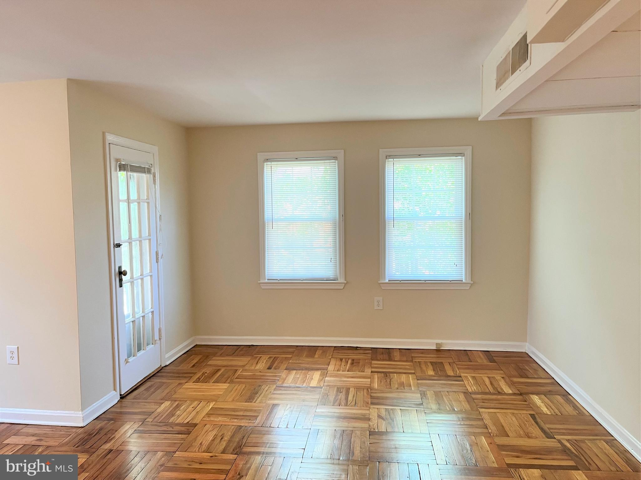 6510 Potomac Avenue, Unit C2 Alexandria, VA 22307 - Photo 4 of 15 a view of an empty room and window