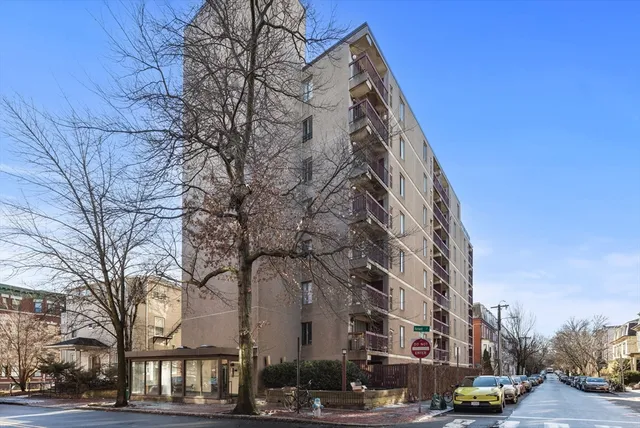 $825,000 | 280 Harvard Street, Unit 2D, Cambridge, MA 02139
