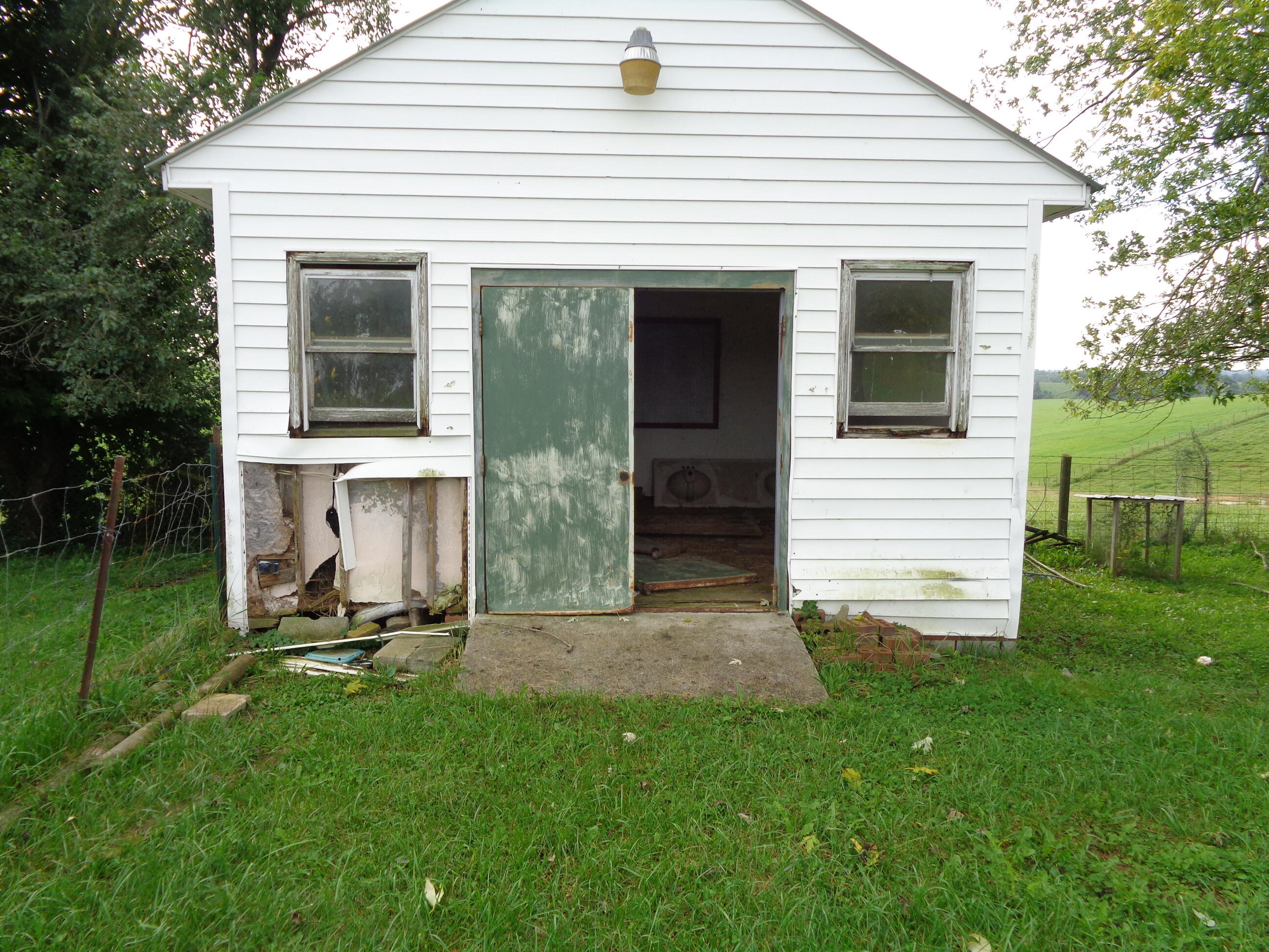1660 Mt Hebron Road Lancaster, KY 40444 - Photo 15 of 22 DSC00839