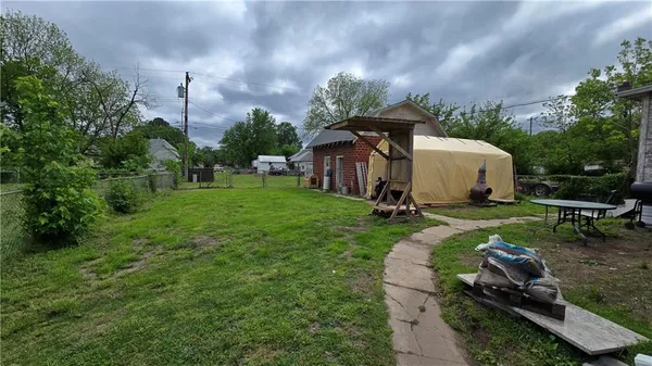 $90,000 | 411 West 2nd Street, Coffeyville, KS 67337