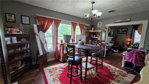 $90,000 | 411 West 2nd Street, Coffeyville, KS 67337