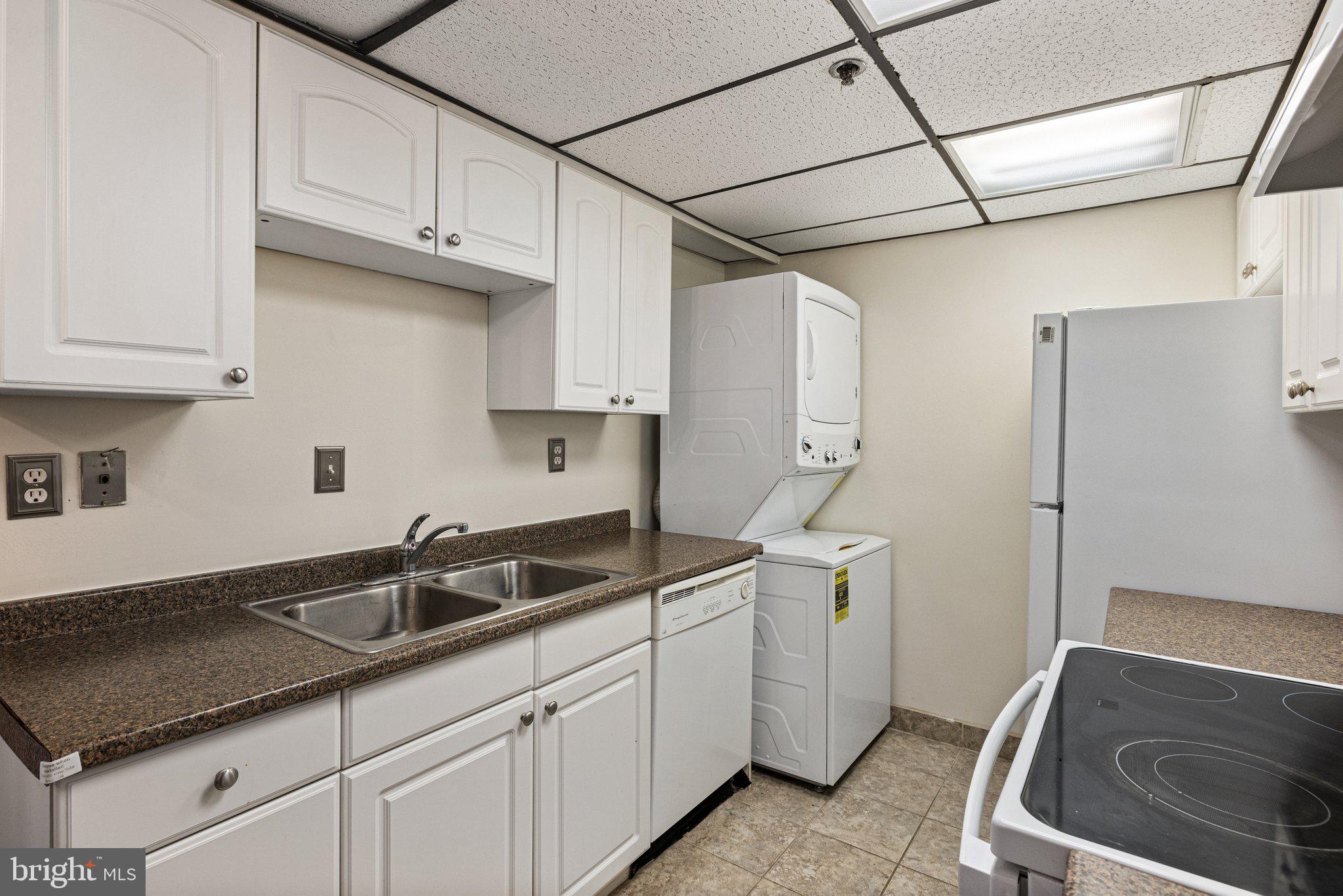 5911 Edsall Road, Unit 310 Alexandria, VA 22304 - Photo 16 of 34 Gallery Image 16