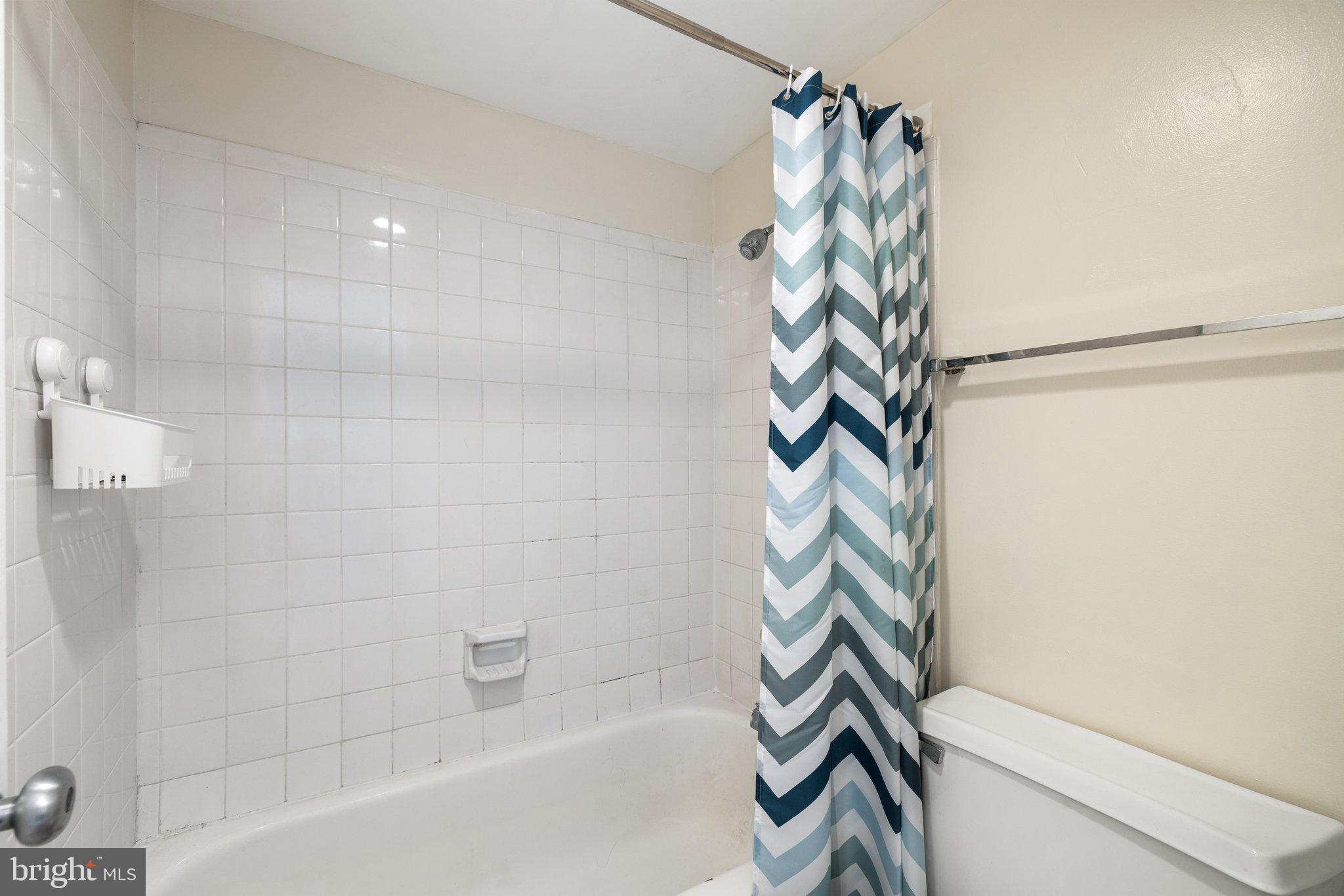5911 Edsall Road, Unit 310 Alexandria, VA 22304 - Photo 25 of 34 Gallery Image 25
