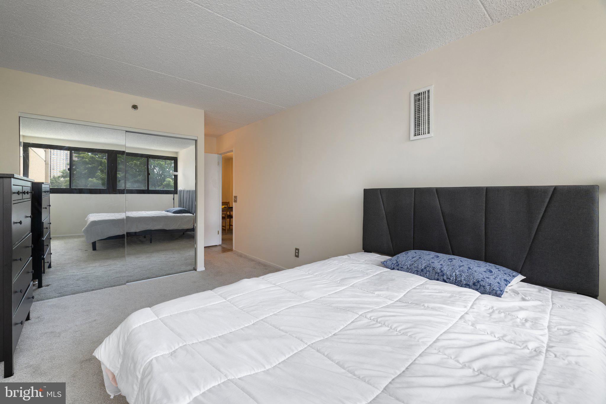 5911 Edsall Road, Unit 310 Alexandria, VA 22304 - Photo 27 of 34 Gallery Image 27