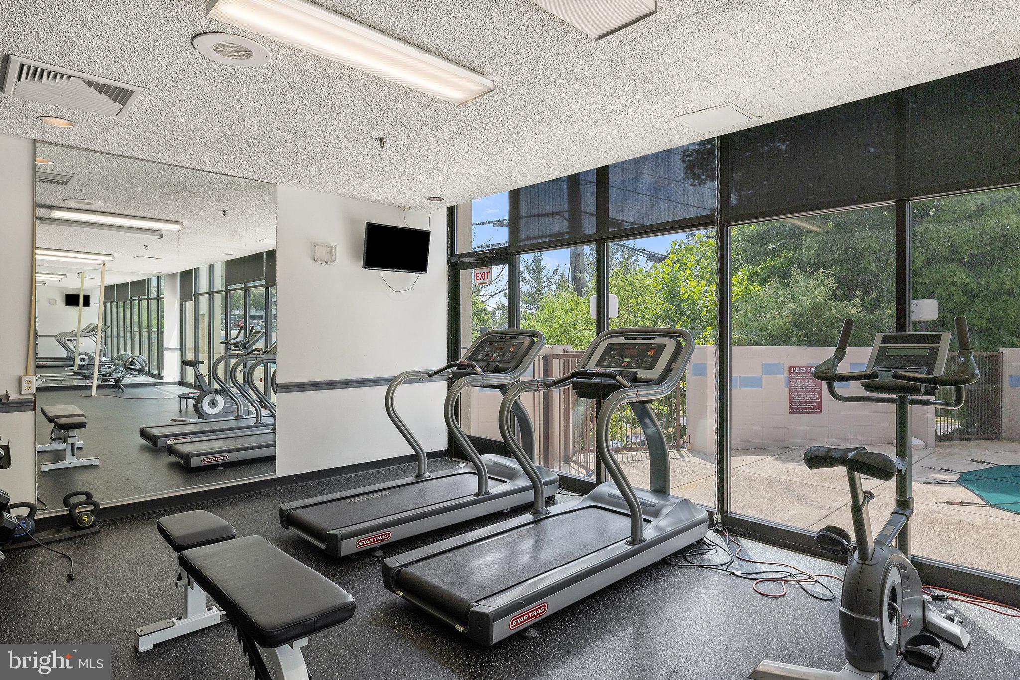 5911 Edsall Road, Unit 310 Alexandria, VA 22304 - Photo 33 of 34 Gallery Image 33
