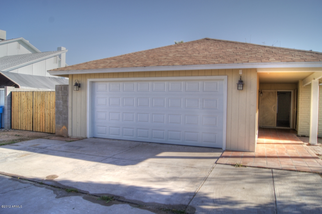 4201 West Hearn Road Phoenix, AZ 85053 - Photo 17 of 19 5