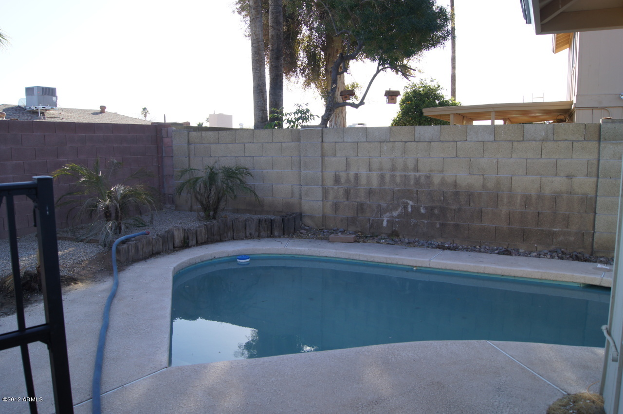 4201 West Hearn Road Phoenix, AZ 85053 - Photo 18 of 19 15