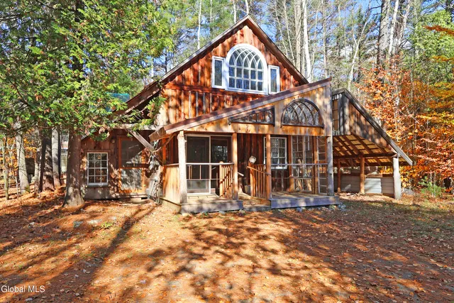 $399,000 | 75 Wood Thrush Way, Schroon Lake, NY 12870