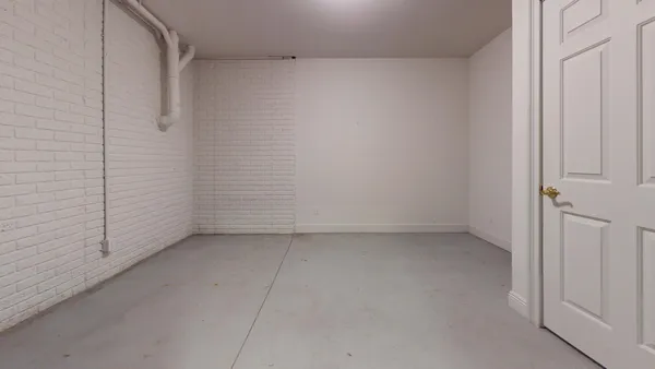 $790,000 | 2610 East Castlerock Drive, Urbana, IL 61802