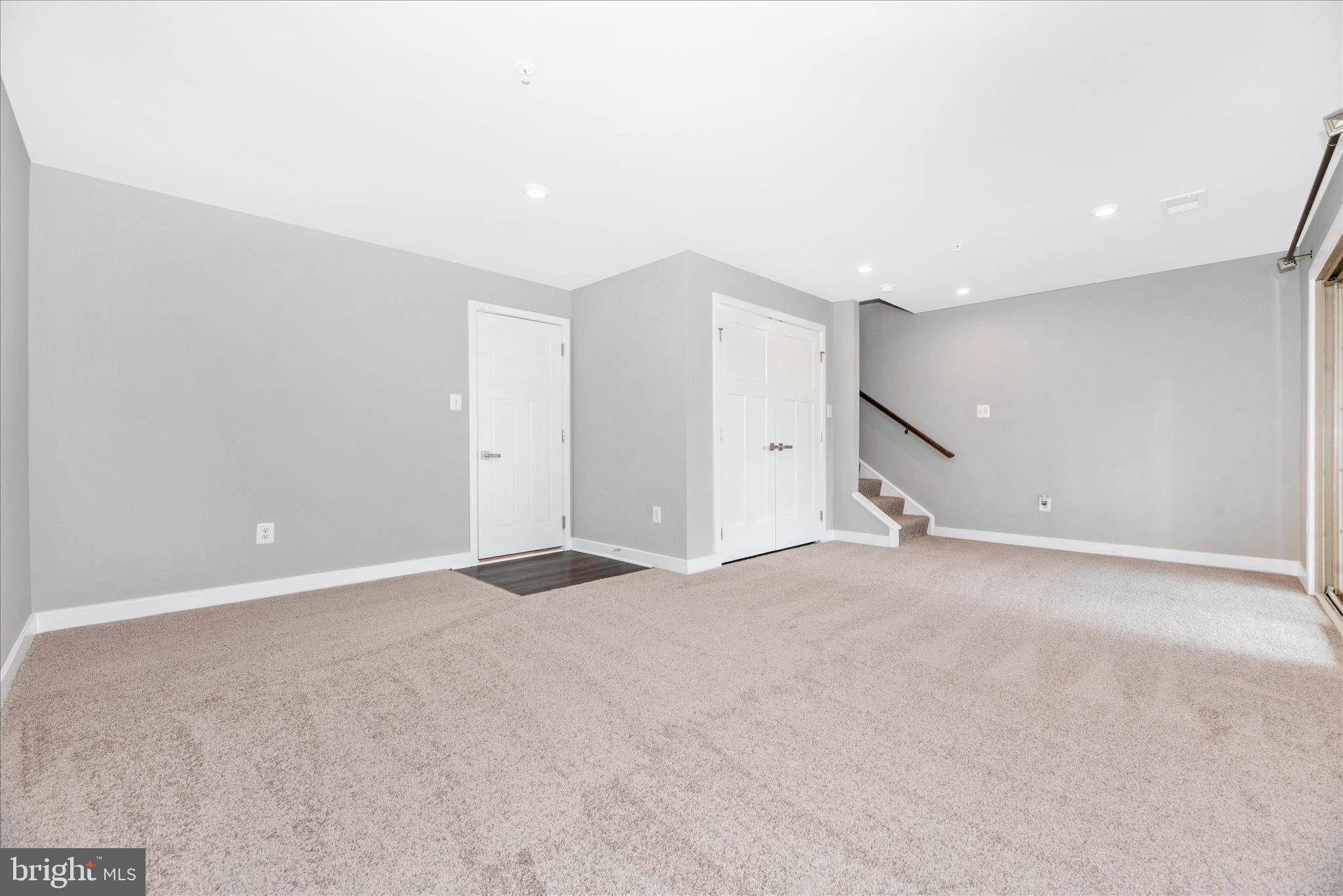 7091 Kokanee Way New Market, MD 21774 - Photo 38 of 69 an empty room with a natural light