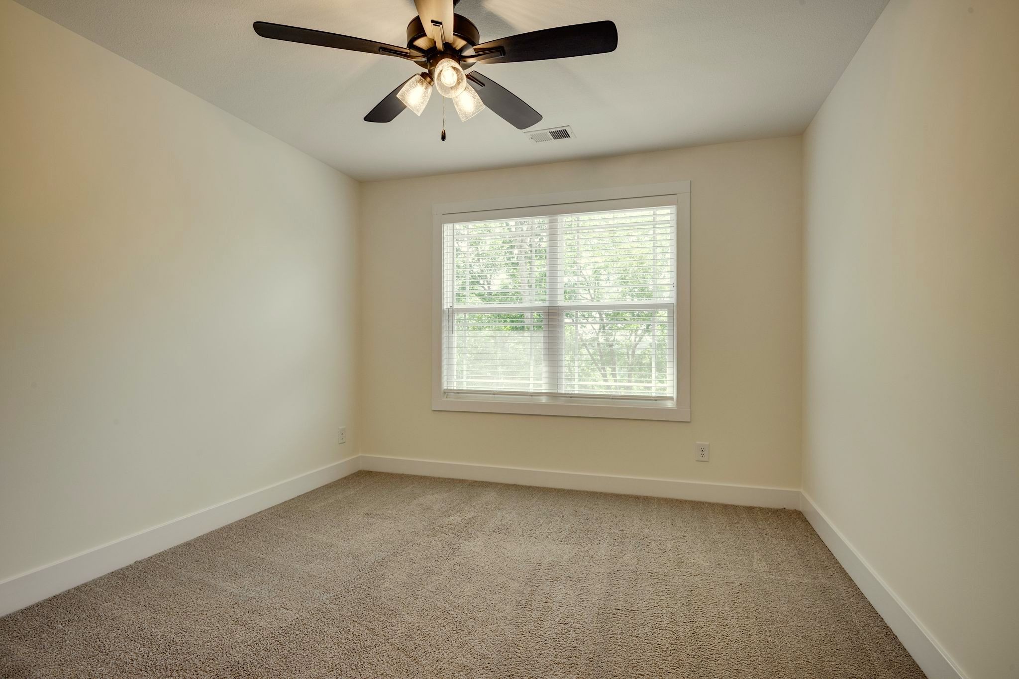 420 Stonemeadow Road Clarksville, TN 37043 - Photo 38 of 69