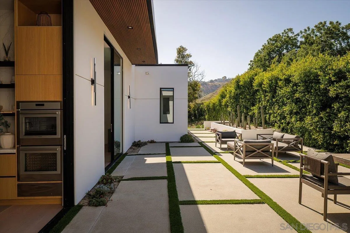 29623 Cuthbert Road Malibu, CA 90265 - Photo 27 of 65