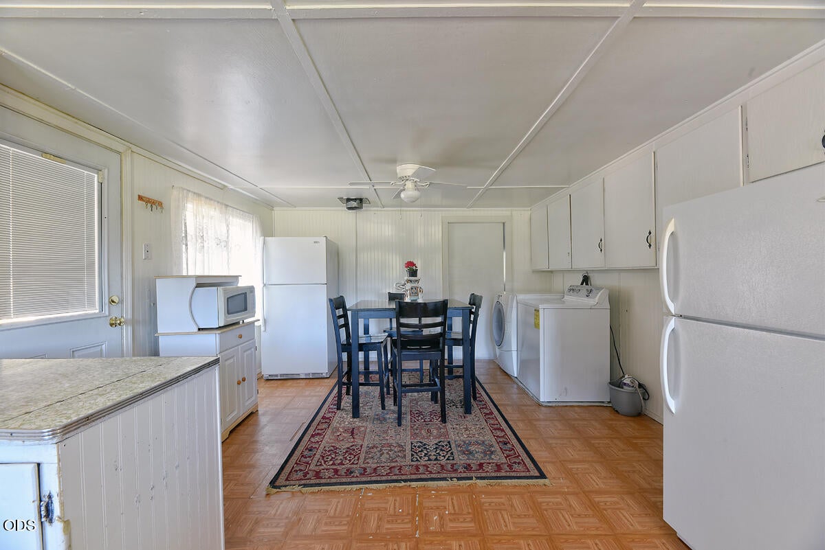 3919 Little Applegate Road Jacksonville, OR 97530 - Photo 8 of 38 Gallery Image 8