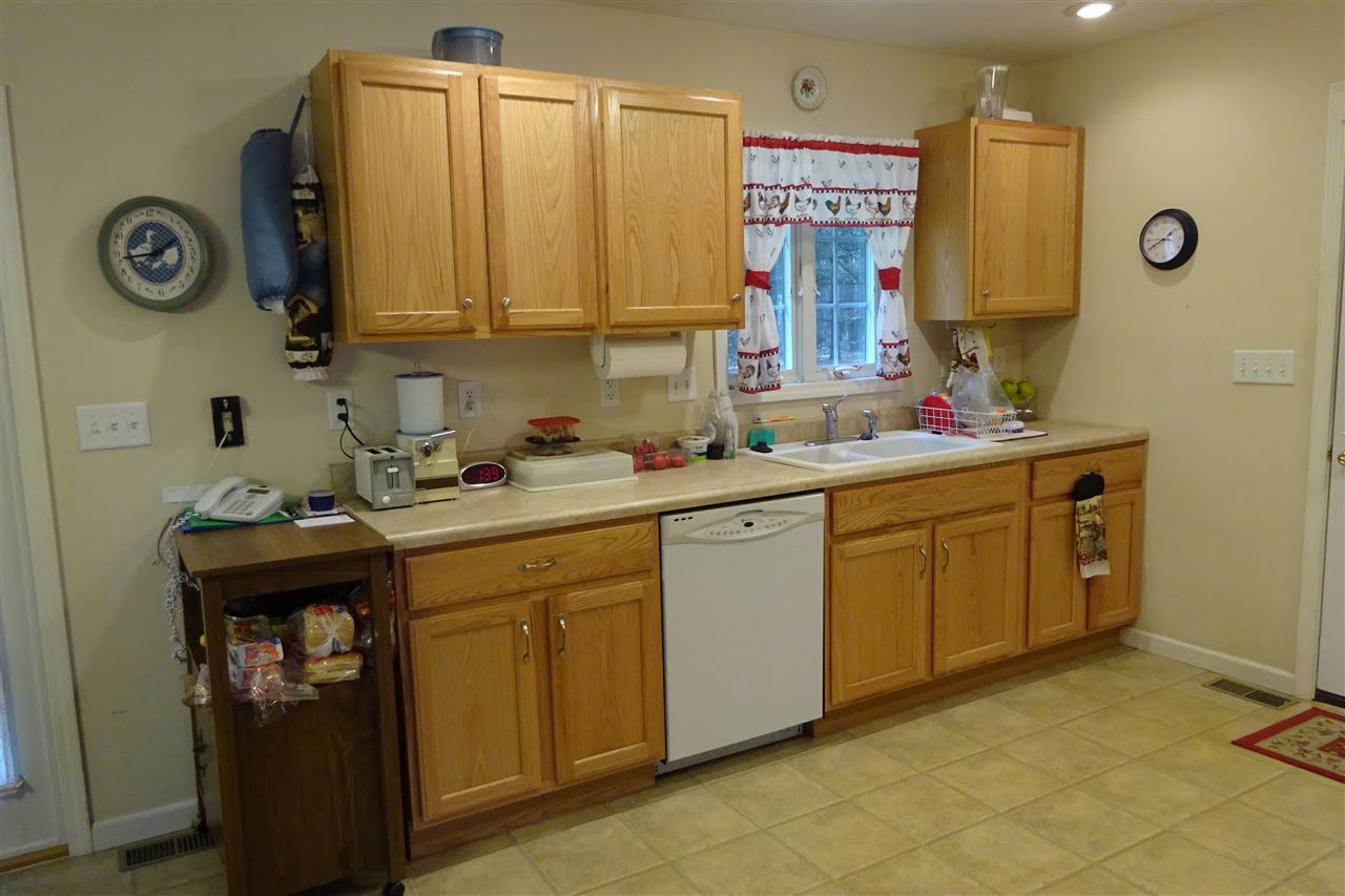 2815 Wabash Avenue Rochester, IN 46975 - Photo 5 of 32