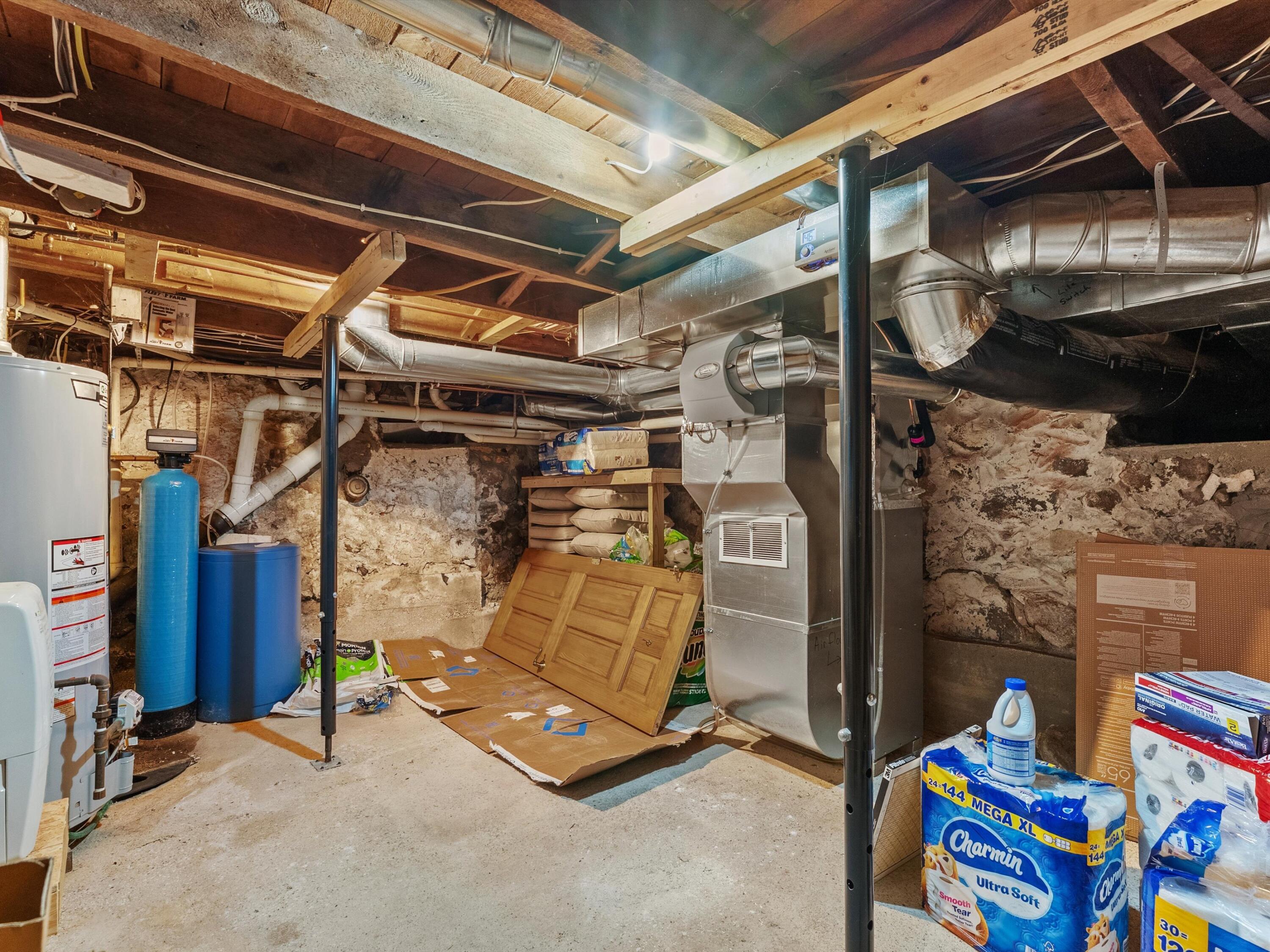 265 Lincoln Avenue Cleveland, WI 53015 - Photo 20 of 24 Partial Basement