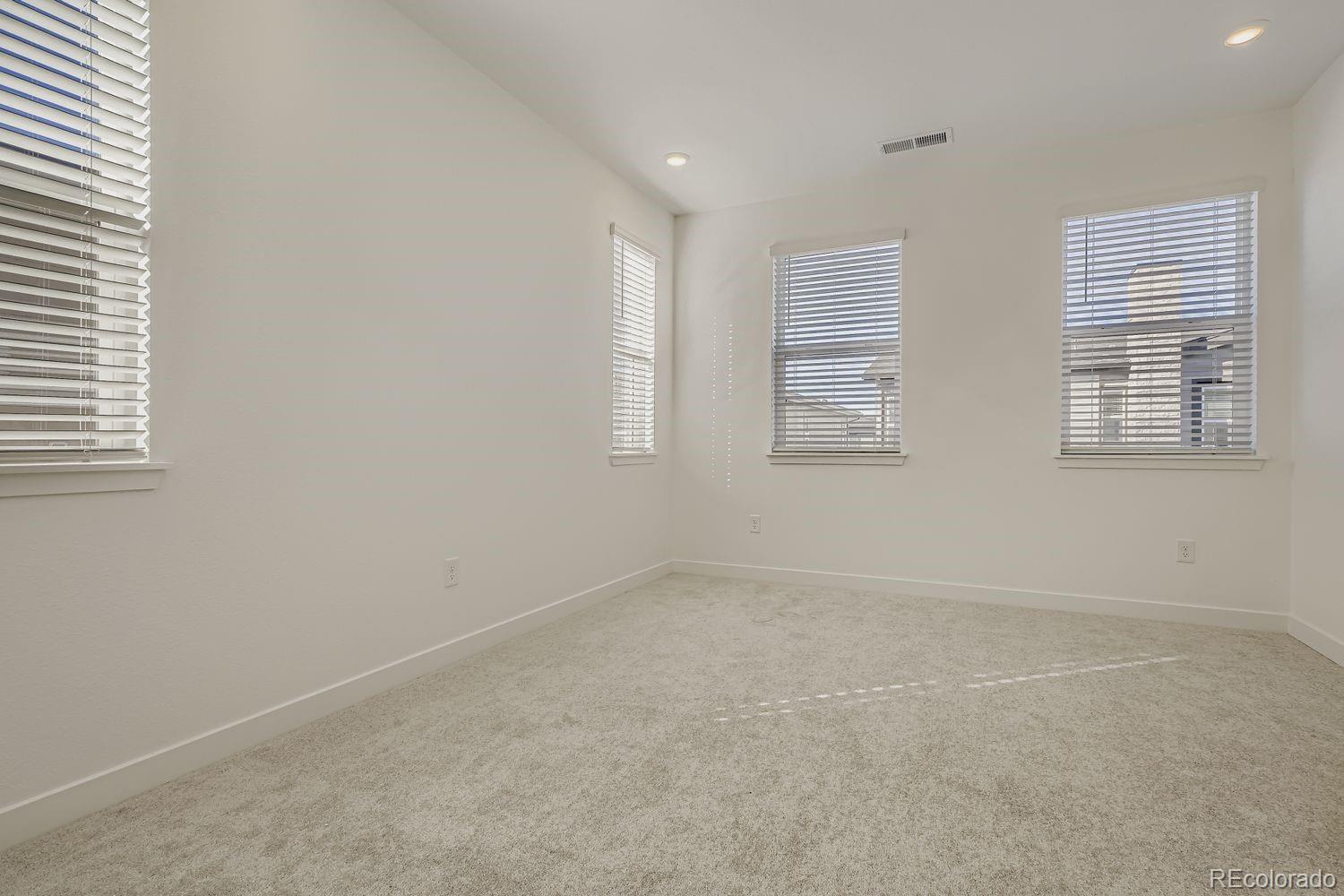 7776 South Cherokee Trail Centennial, CO 80016 - Photo 10 of 20