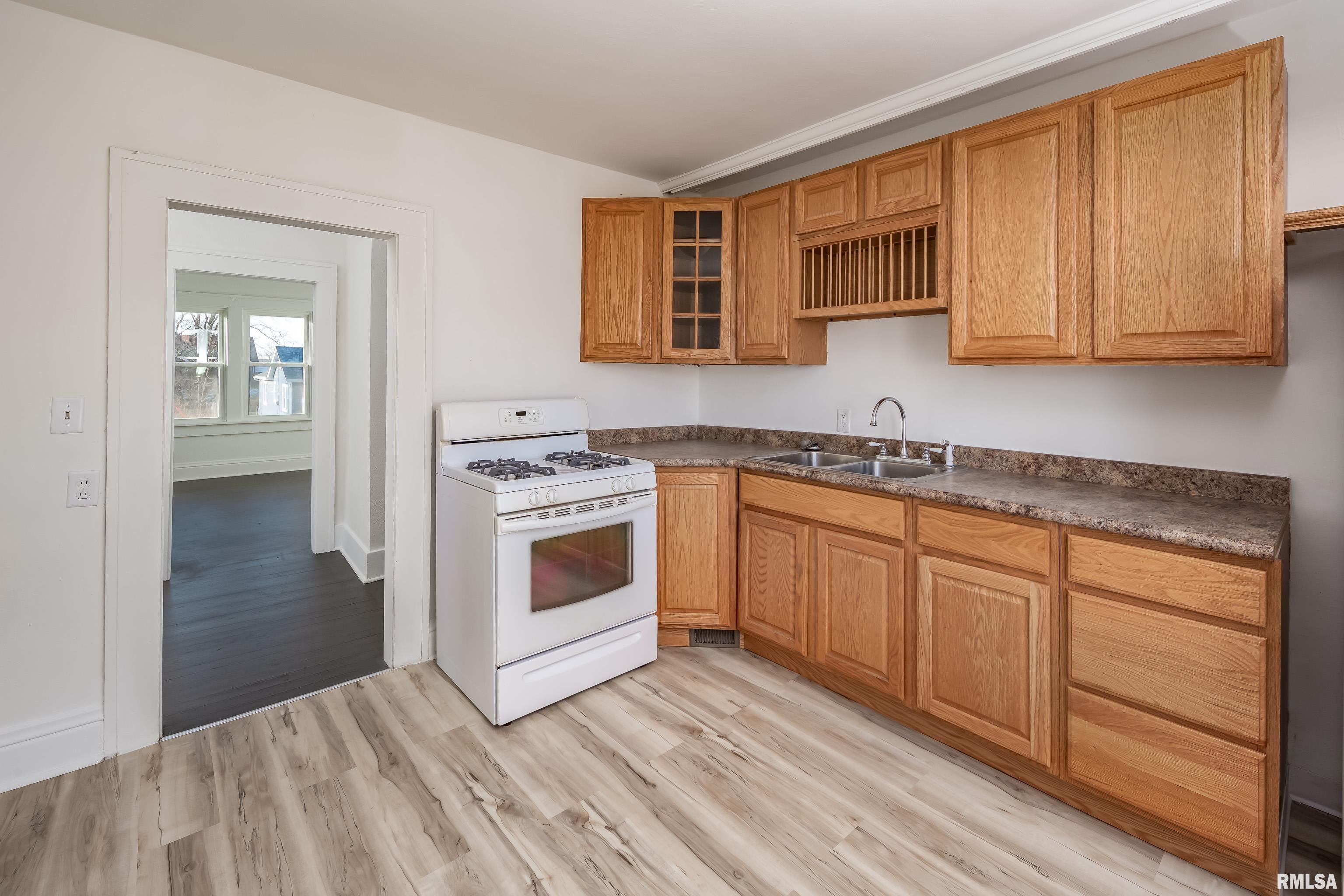 3159 9th Street Rock Island, IL 61201 - Photo 30 of 46 Gallery Image 30
