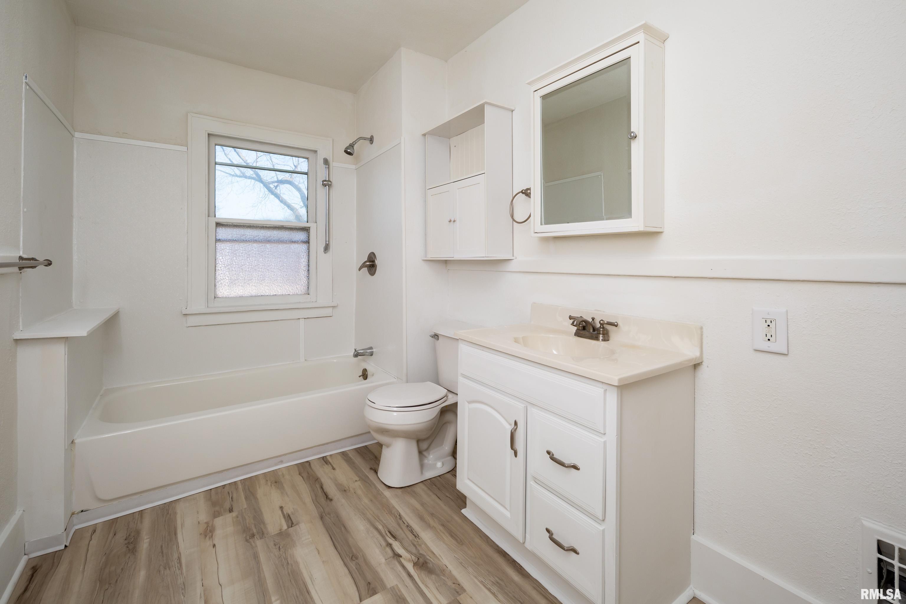 3159 9th Street Rock Island, IL 61201 - Photo 33 of 46 Gallery Image 33