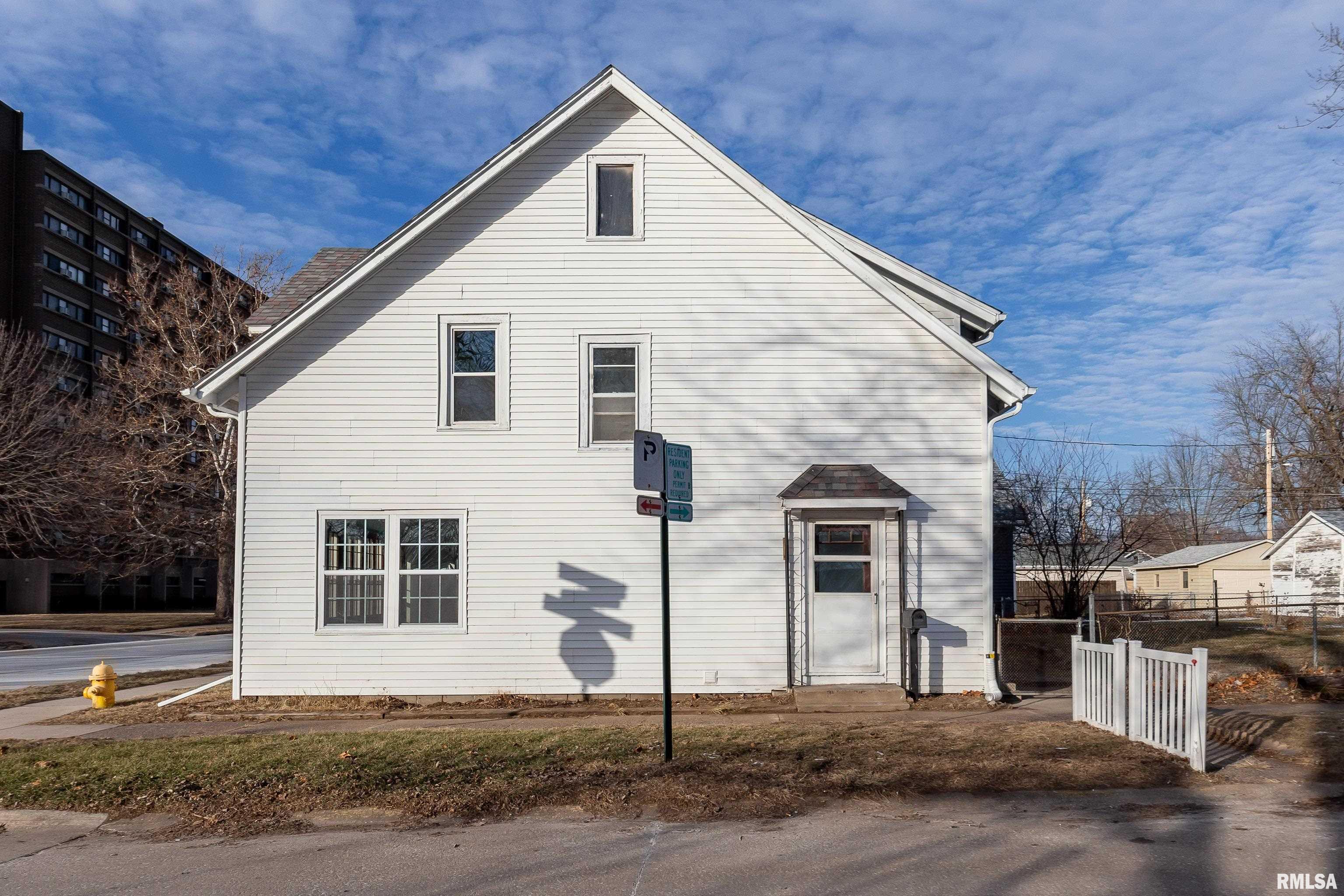 3159 9th Street Rock Island, IL 61201 - Photo 6 of 46 Gallery Image 6