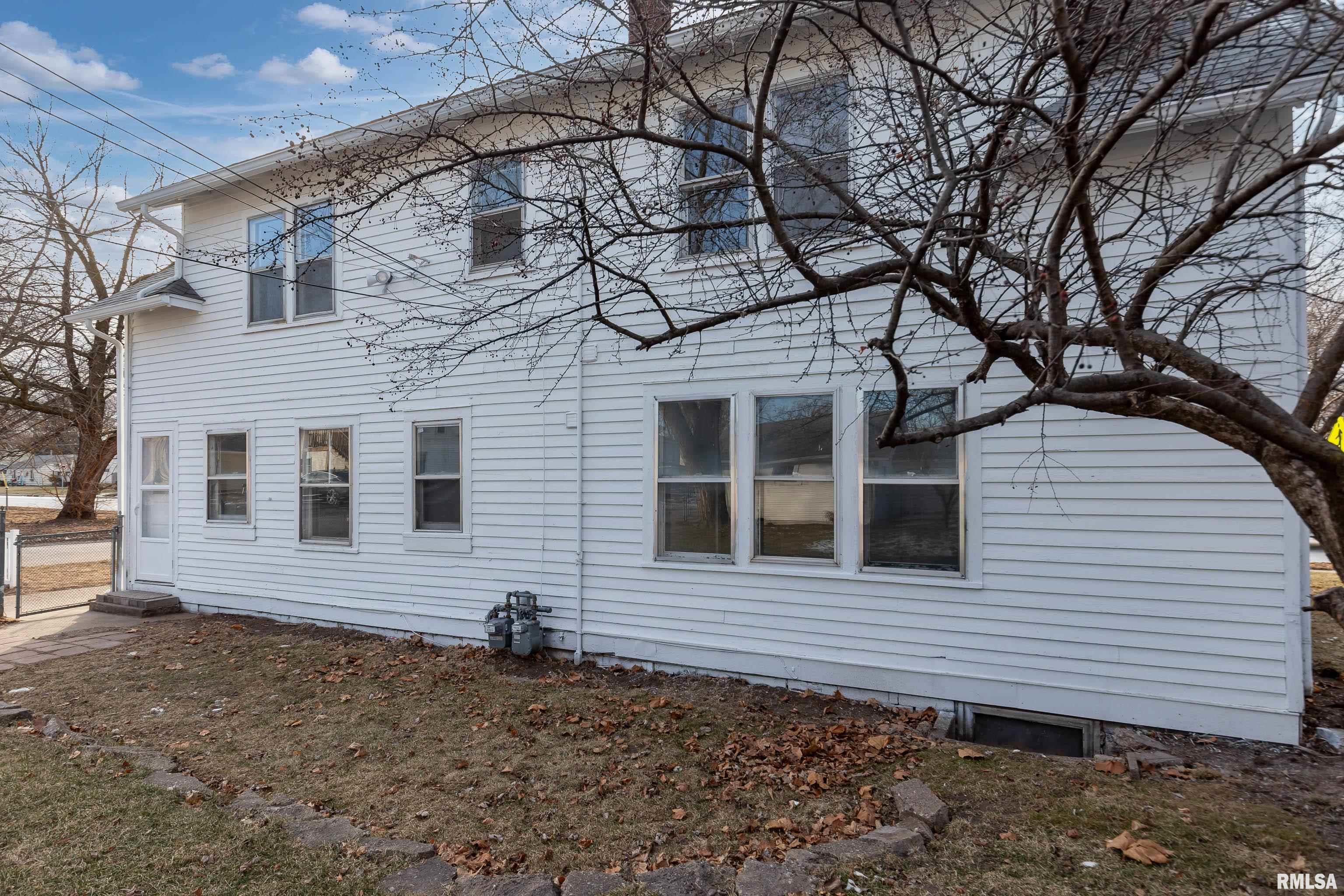 3159 9th Street Rock Island, IL 61201 - Photo 8 of 46 Gallery Image 8