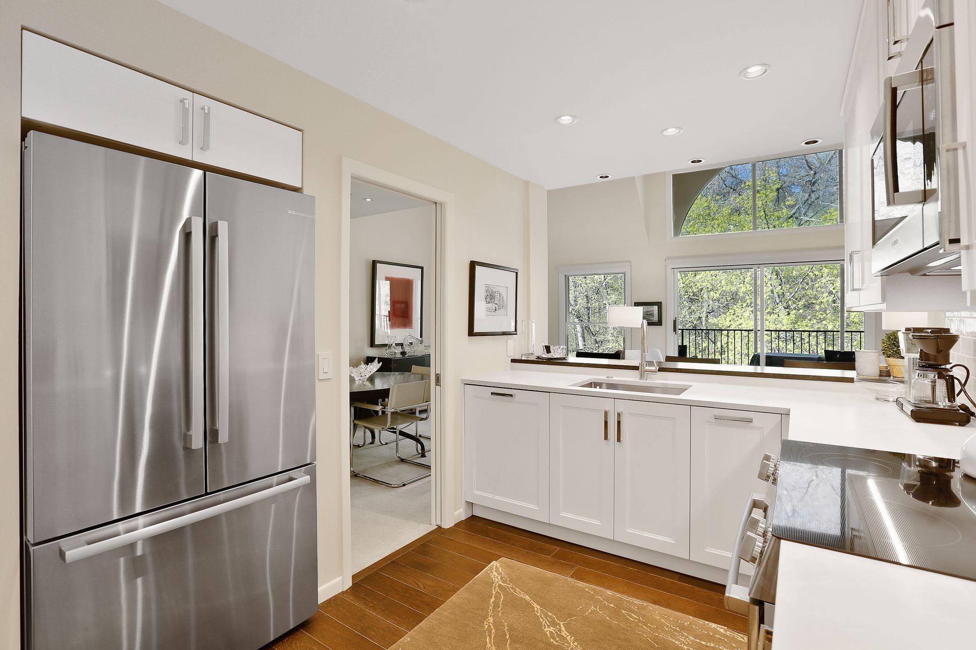 9500 Collegeview Road, Unit 307 Bloomington, MN 55437 - Photo 9 of 36 Gallery Image 9