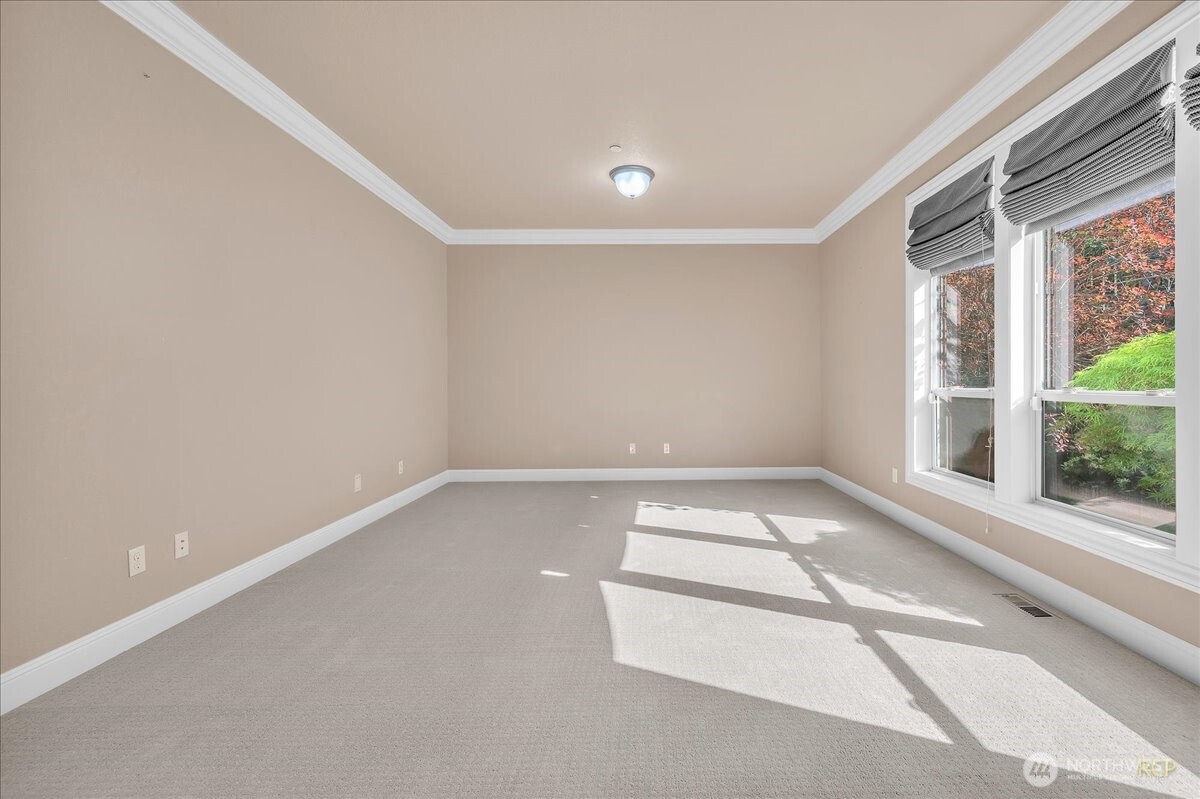 3913 Northwest Jasmine Street Camas, WA 98607 - Photo 19 of 39