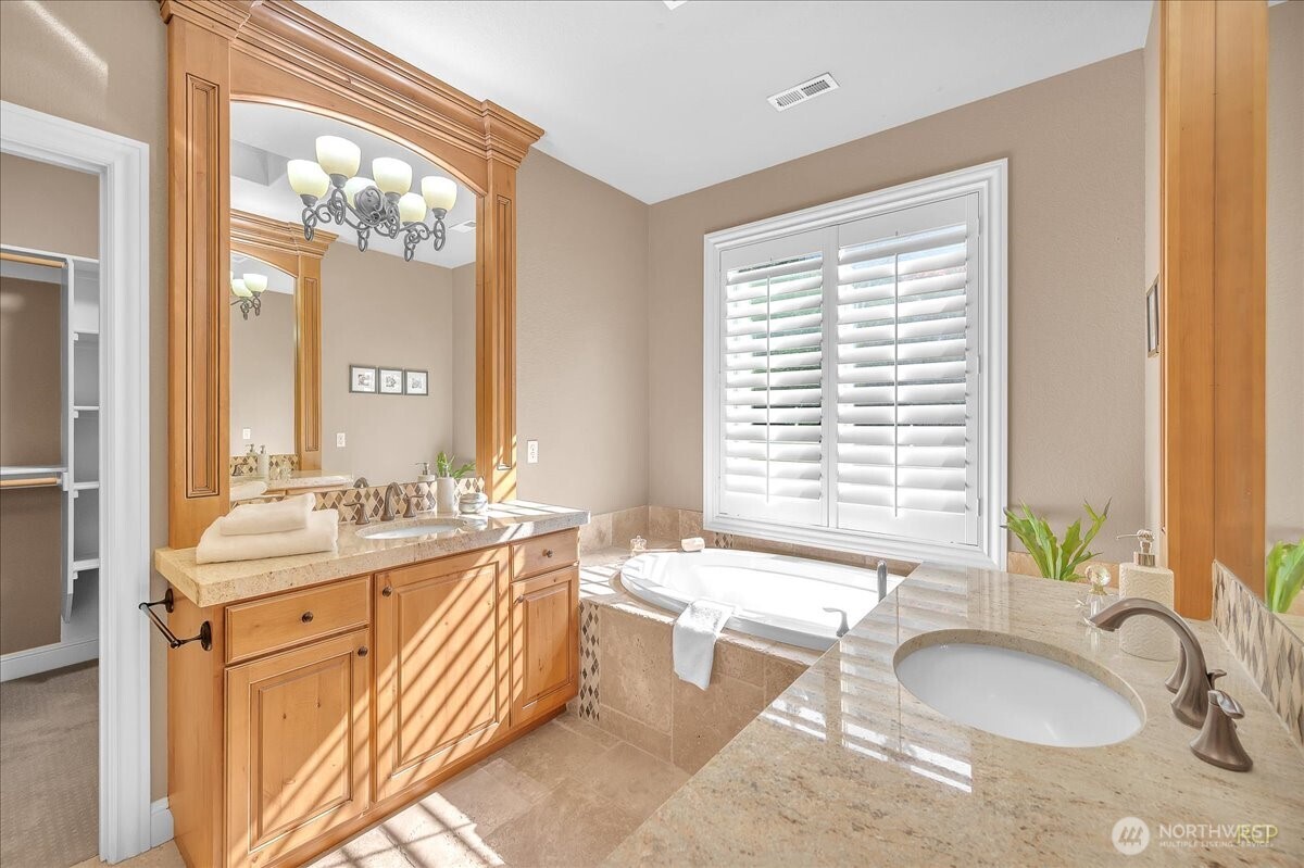 3913 Northwest Jasmine Street Camas, WA 98607 - Photo 25 of 39