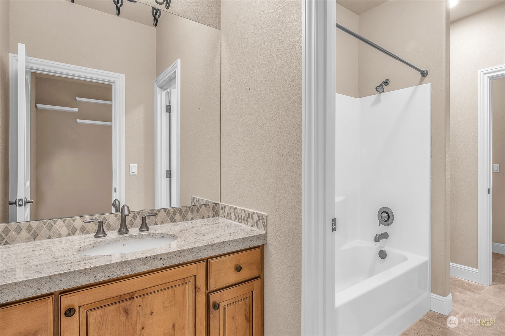 3913 Northwest Jasmine Street Camas, WA 98607 - Photo 31 of 39