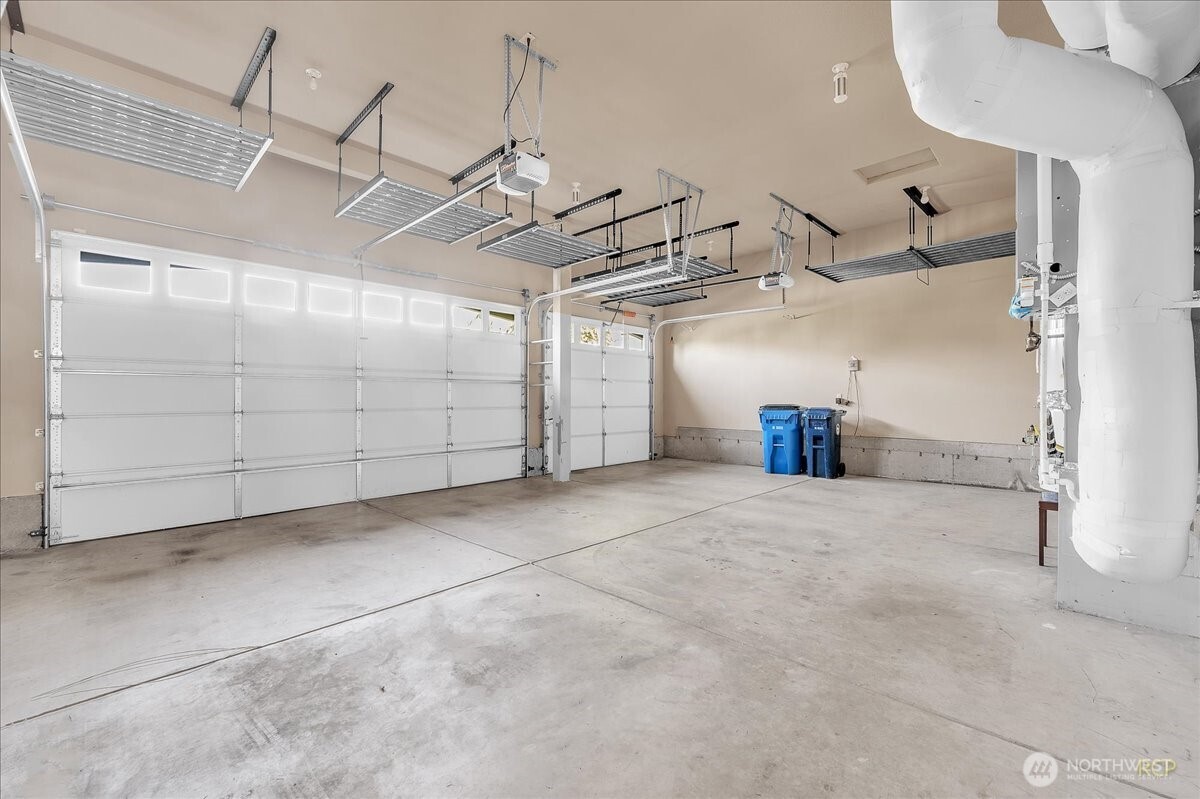 3913 Northwest Jasmine Street Camas, WA 98607 - Photo 35 of 39