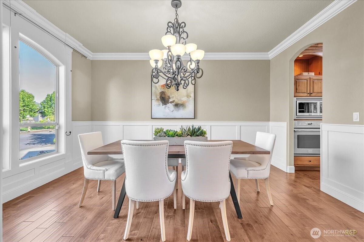 3913 Northwest Jasmine Street Camas, WA 98607 - Photo 7 of 39