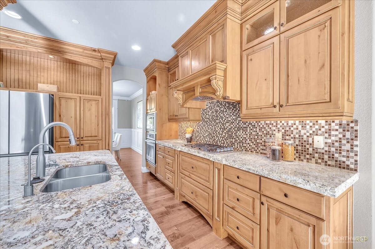 3913 Northwest Jasmine Street Camas, WA 98607 - Photo 10 of 39