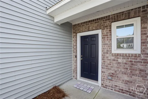 $2,550 | 17 Crown Court, Richmond Hill, GA 31324