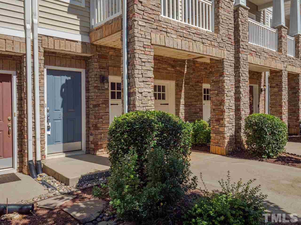 8007 Sycamore Hill Lane Raleigh, NC 27612 - Photo 4 of 22