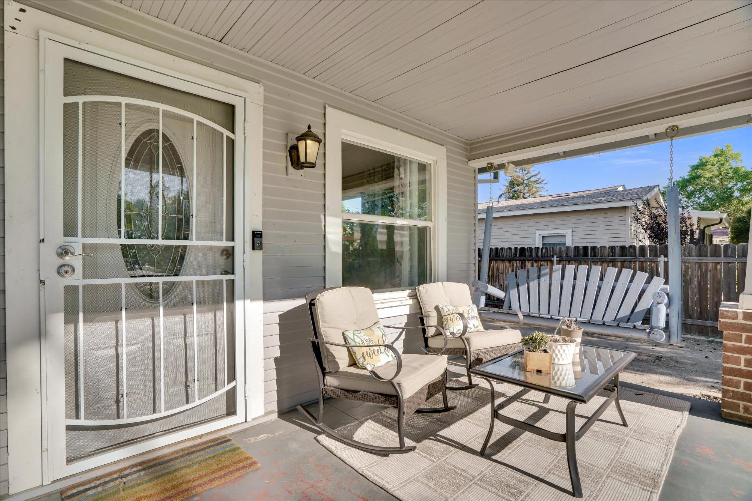 403 South Acacia Avenue Ripon, CA 95366 - Photo 6 of 34