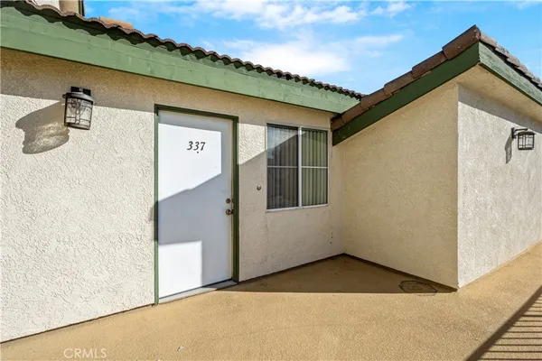 $299,900 | 15000 Downey Avenue, Unit 337, Paramount, CA 90723