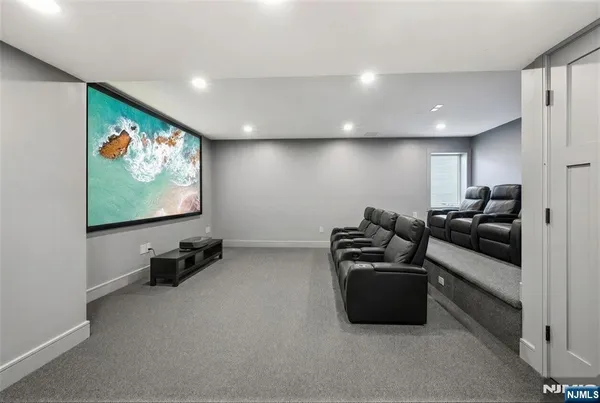 $1,995,000 | 492 Oaktree Road, Oradell, NJ 07649