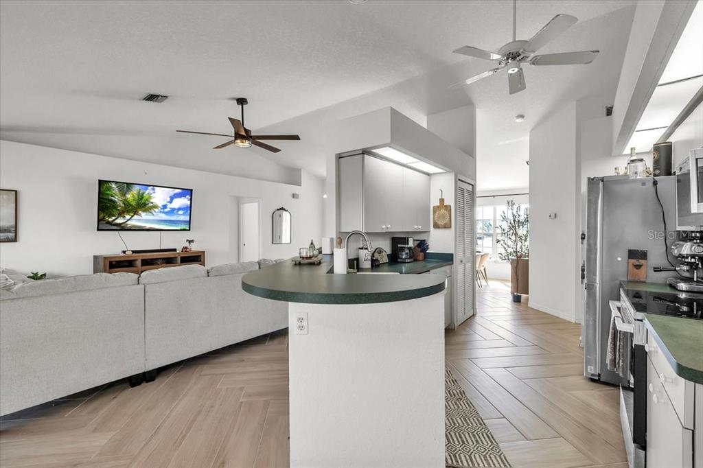 320 Tandil Street Punta Gorda, FL 33983 - Photo 18 of 67