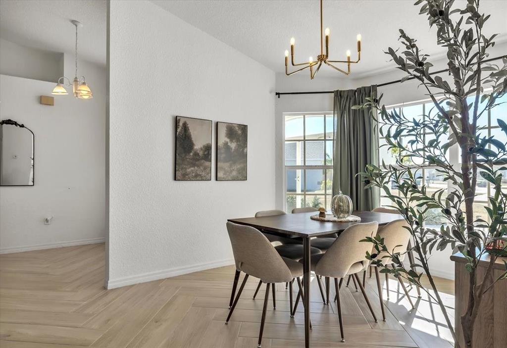 320 Tandil Street Punta Gorda, FL 33983 - Photo 27 of 67 a dining room with furniture and window