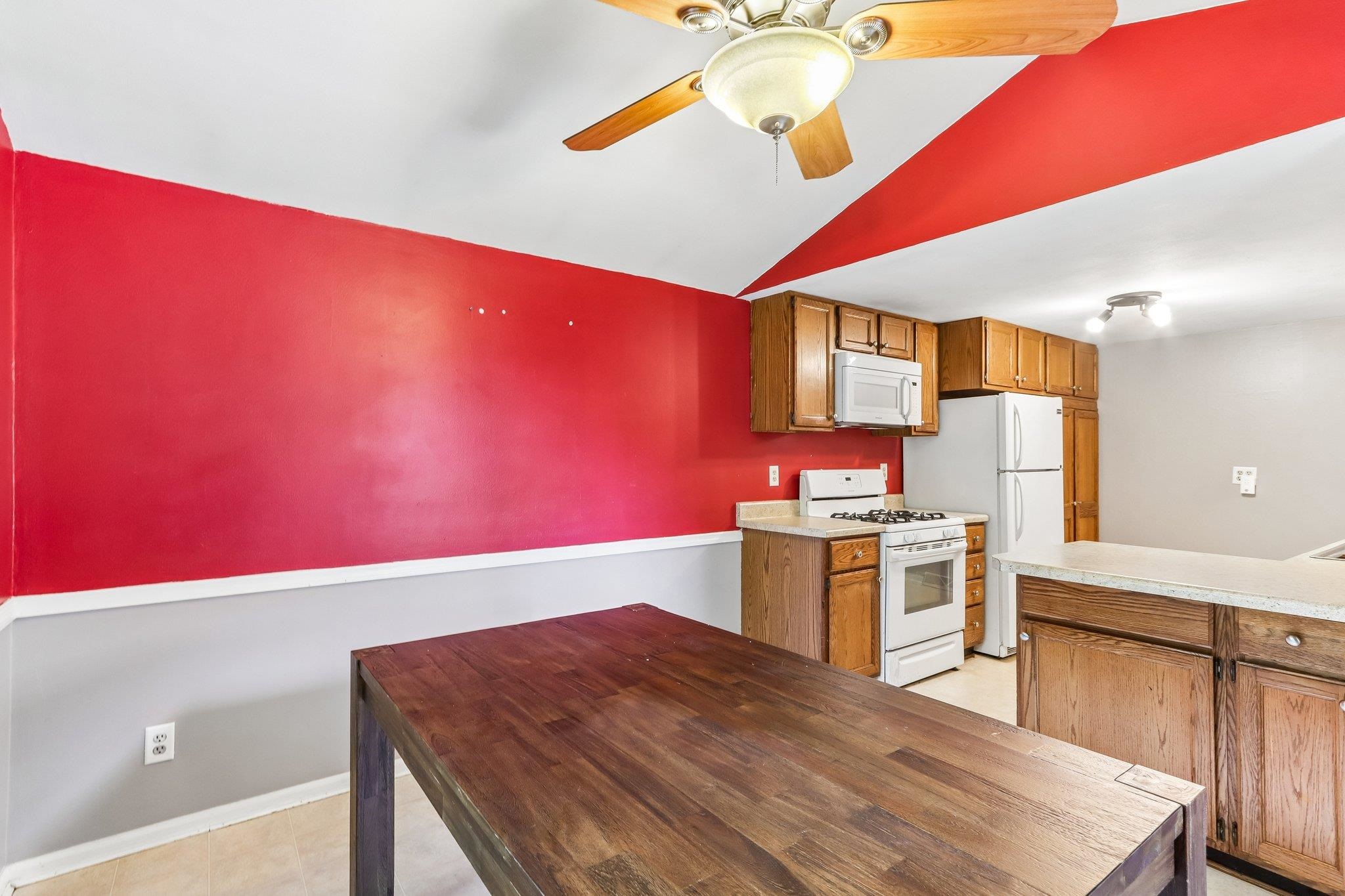 7113 South S Middleton, WI 53562 - Photo 18 of 46
