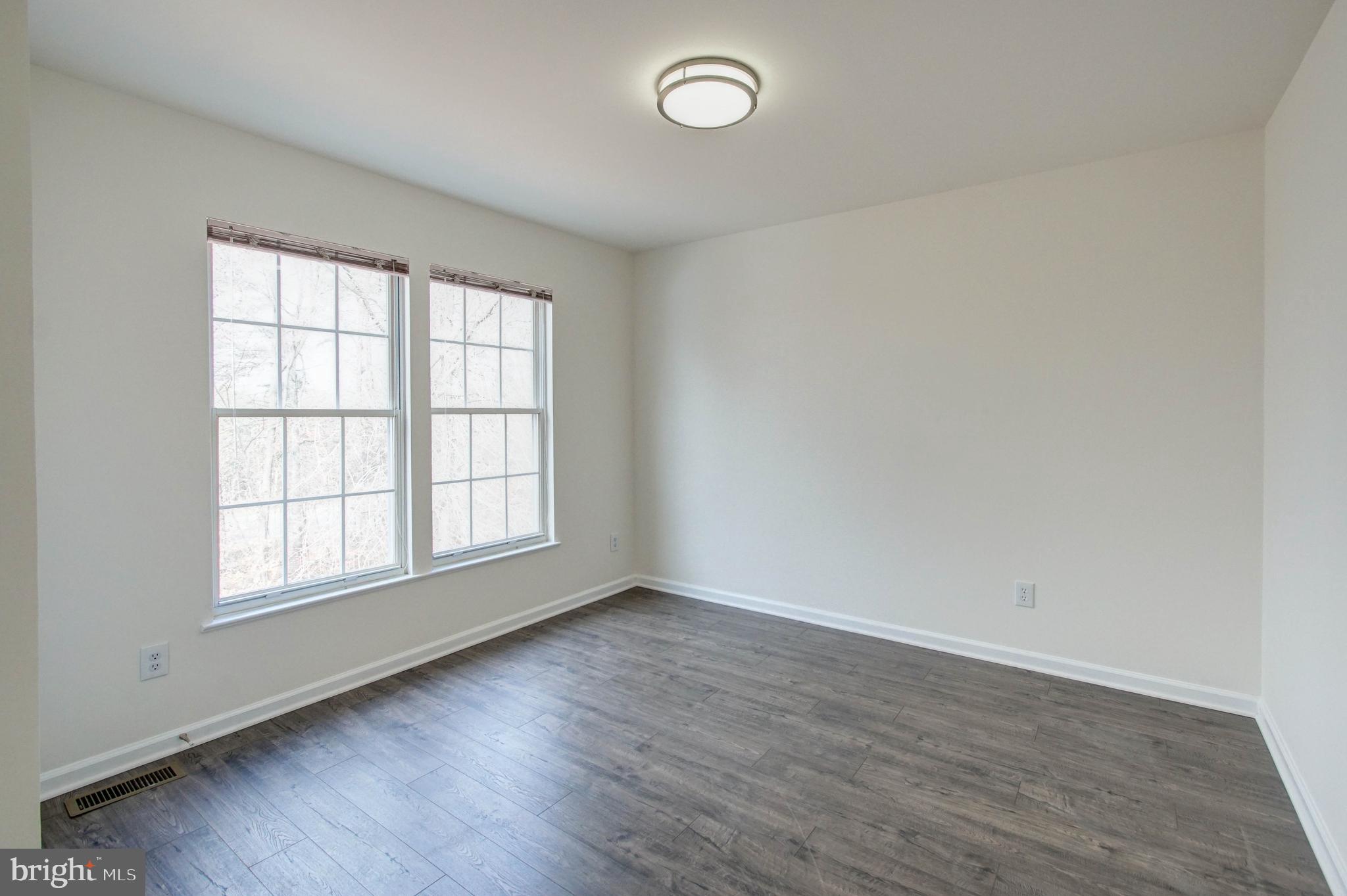 6540 Wheat Mill Way Centreville, VA 20121 - Photo 30 of 50