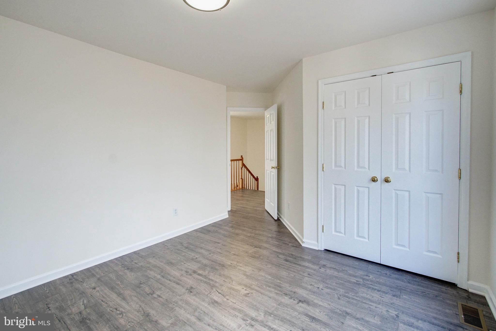 6540 Wheat Mill Way Centreville, VA 20121 - Photo 32 of 50