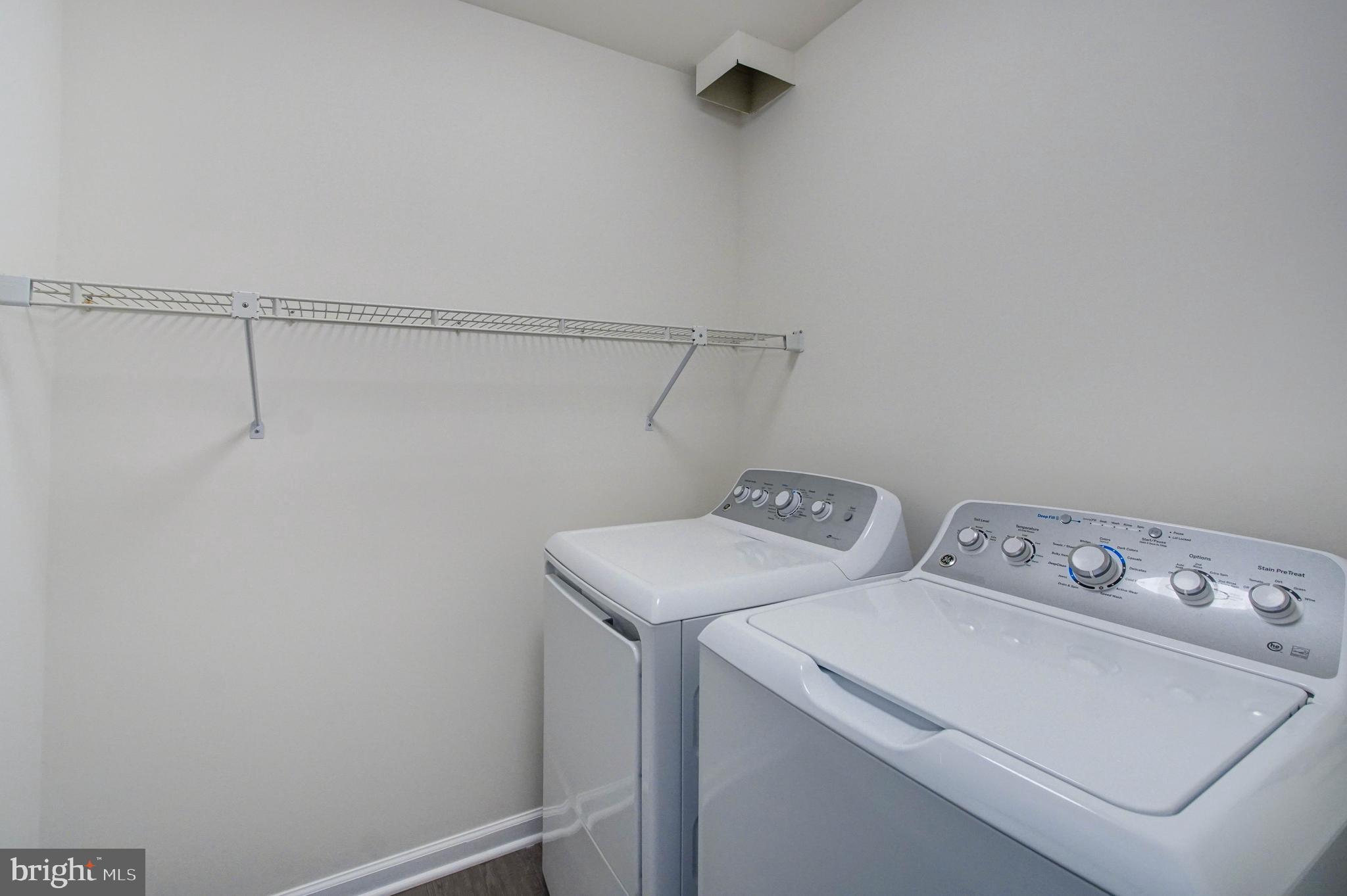 6540 Wheat Mill Way Centreville, VA 20121 - Photo 43 of 50