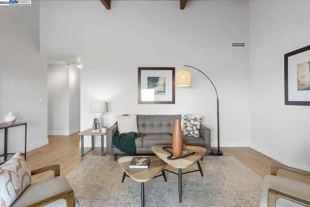 $540,000 | 19100 Crest Avenue, Unit 30, Castro Valley, CA 94546