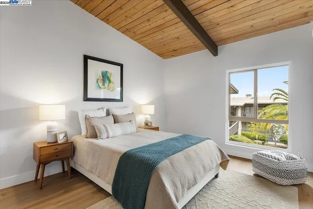 $540,000 | 19100 Crest Avenue, Unit 30, Castro Valley, CA 94546